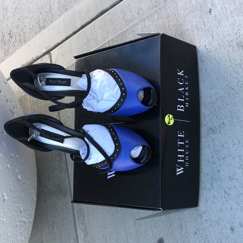 White House Black Market high heel dress shoes